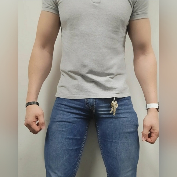 Ripped Levi's 511 29x34 - Picture 3 of 11